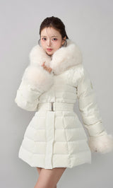 モデル：158cm（着用サイズ：S　着用カラー：WHT）