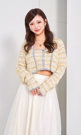 モデル：158cm（着用サイズ：FREE　着用カラー：YEL）