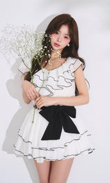 モデル：158cm（着用サイズ：FREE　着用カラー：WHT）