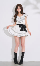 モデル：158cm（着用サイズ：FREE　着用カラー：WHT）