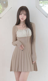 モデル：158cm（着用サイズ：FREE　着用カラー：BEG）