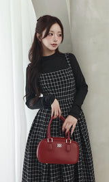 モデル：158cm（着用サイズ：FREE　着用カラー：BLK）