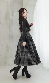 モデル：158cm（着用サイズ：FREE　着用カラー：BLK）