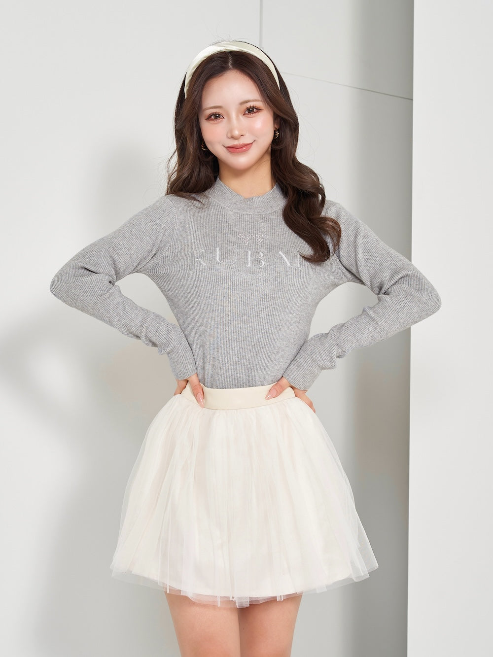 モデル：158cm（着用サイズ：FREE　着用カラー：GRY）