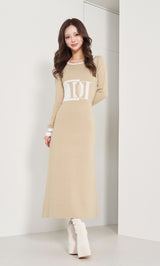 モデル：158cm（着用サイズ：FREE　着用カラー：BEG）