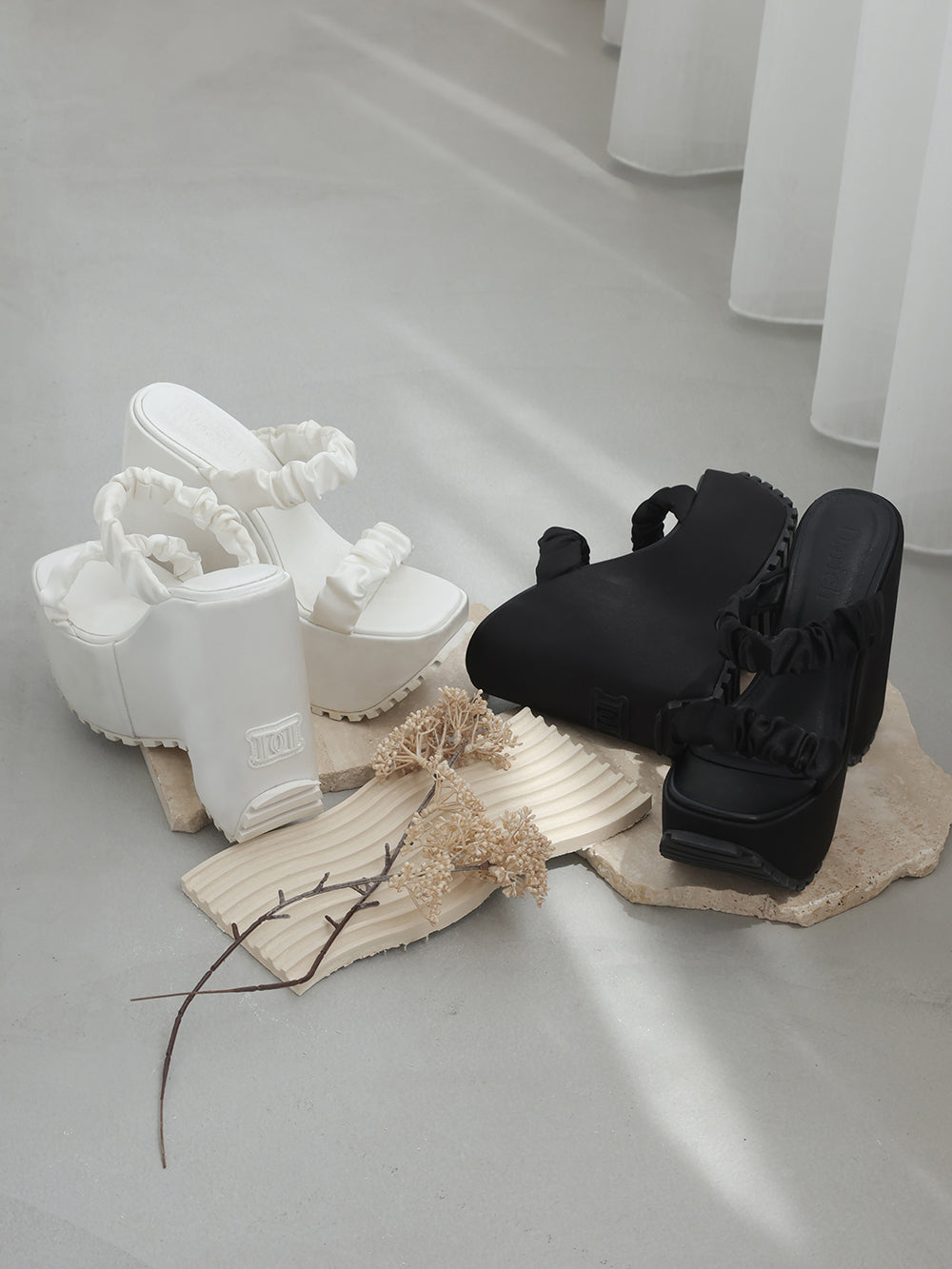 サイズ：L　カラー：WHT/BLK