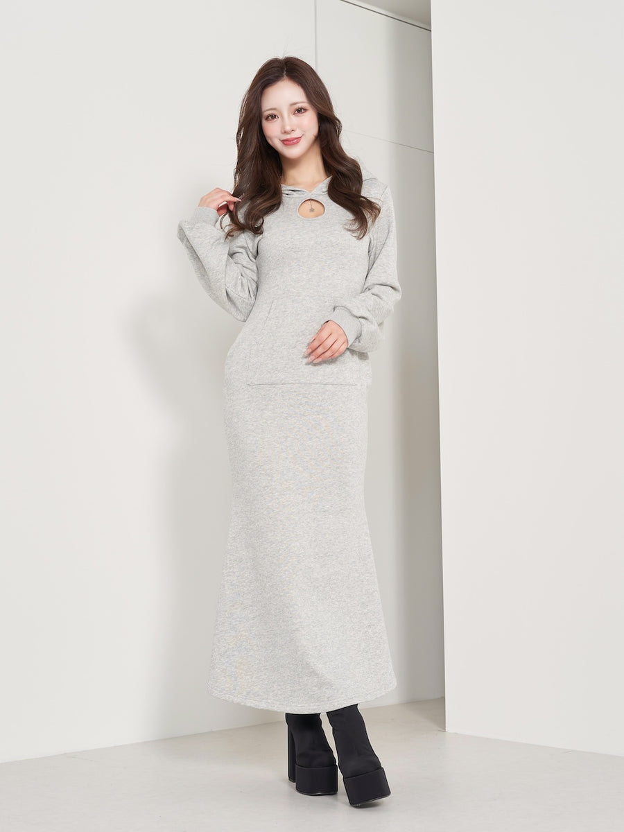 モデル：158cm（着用サイズ：FREE　着用カラー：GRY）