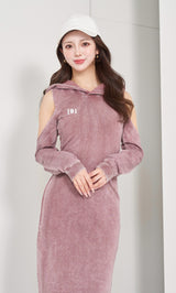 モデル：158cm（着用サイズ：FREE　着用カラー：BRD）