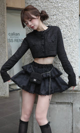 モデル：158cm（着用サイズ：FREE　着用カラー：BLK）