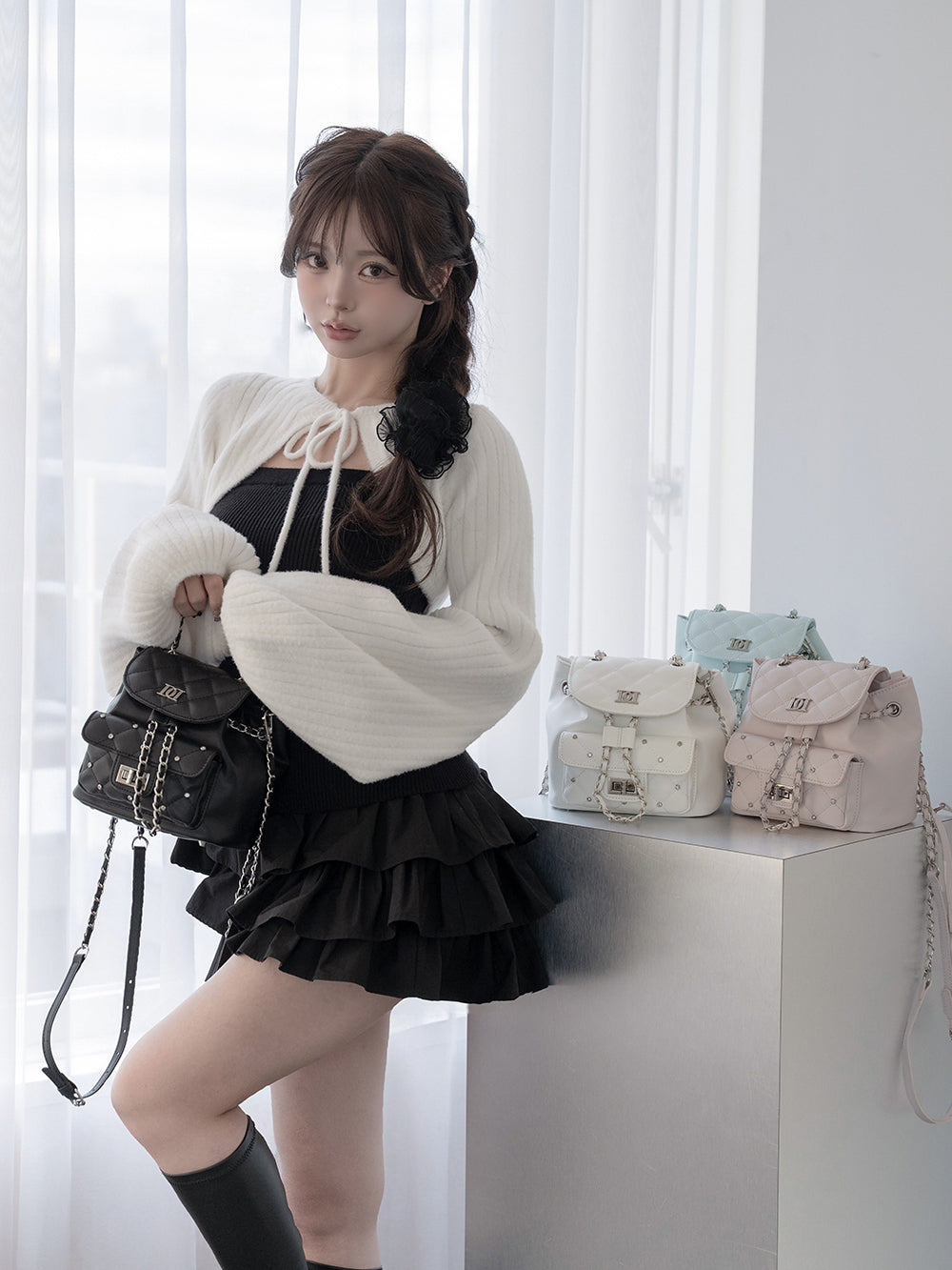 Darich ダーリッチ　キルティングビジューミニリュック　WHT 白 ホワイト 予約商品】キルティングビジューミニリュック – Darich (ダーリッチ)