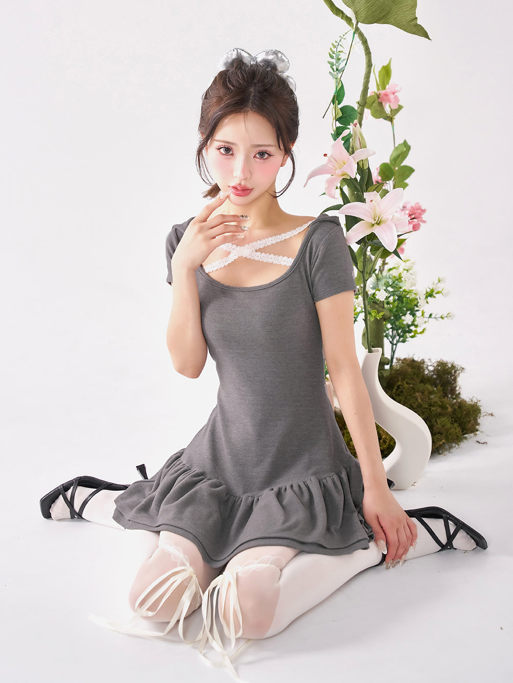 モデル：158cm（着用サイズ：FREE　着用カラー：GRY）