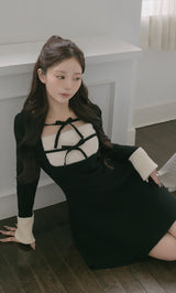モデル：158cm（着用サイズ：FREE　着用カラー：BLK）