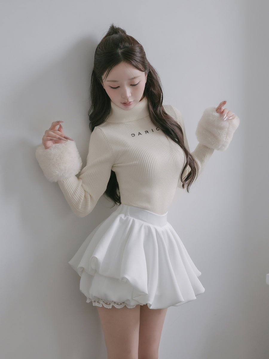 モデル：158cm（着用サイズ：FREE　着用カラー：WHT）