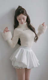 モデル：158cm（着用サイズ：FREE　着用カラー：WHT）
