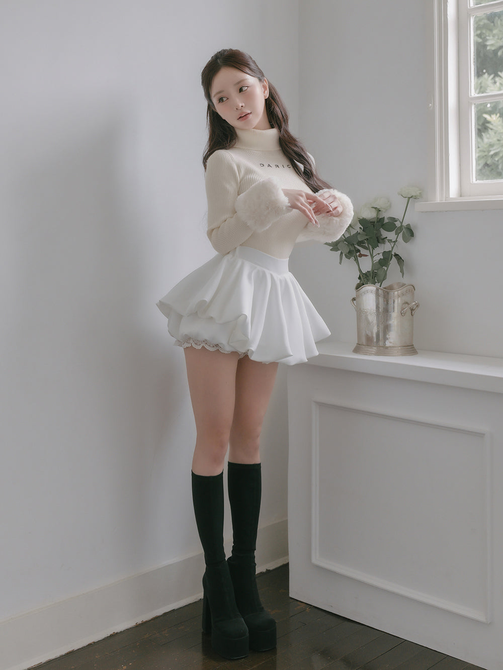 モデル：158cm（着用サイズ：FREE　着用カラー：WHT）