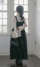モデル：158cm（着用サイズ：FREE　着用カラー：BLK）