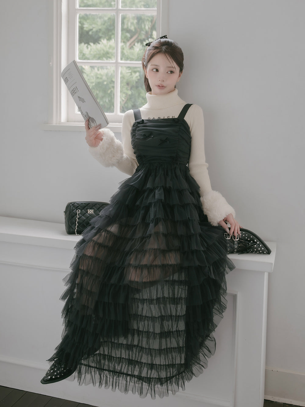 モデル：158cm（着用サイズ：FREE　着用カラー：BLK）