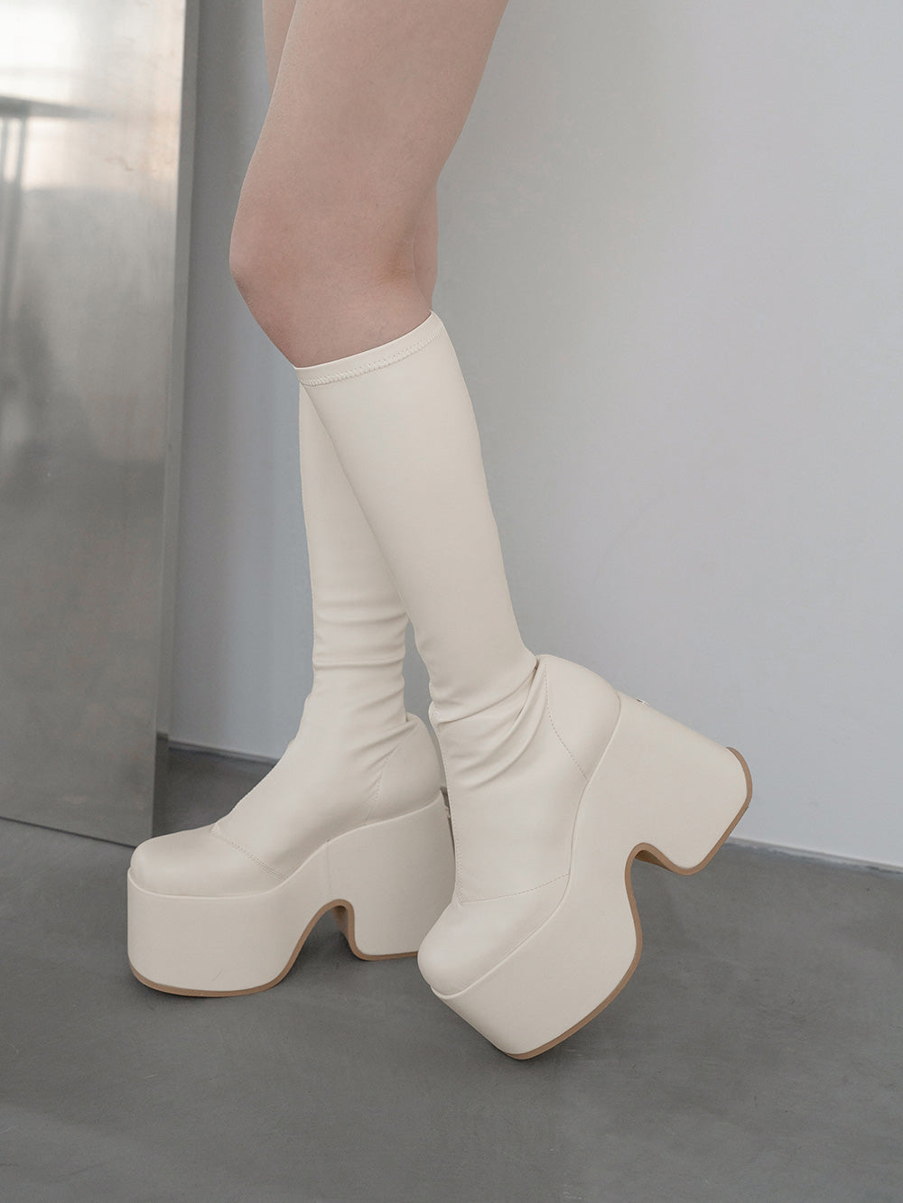 ウルトラストレッチウェッジロングブーツ - ivo