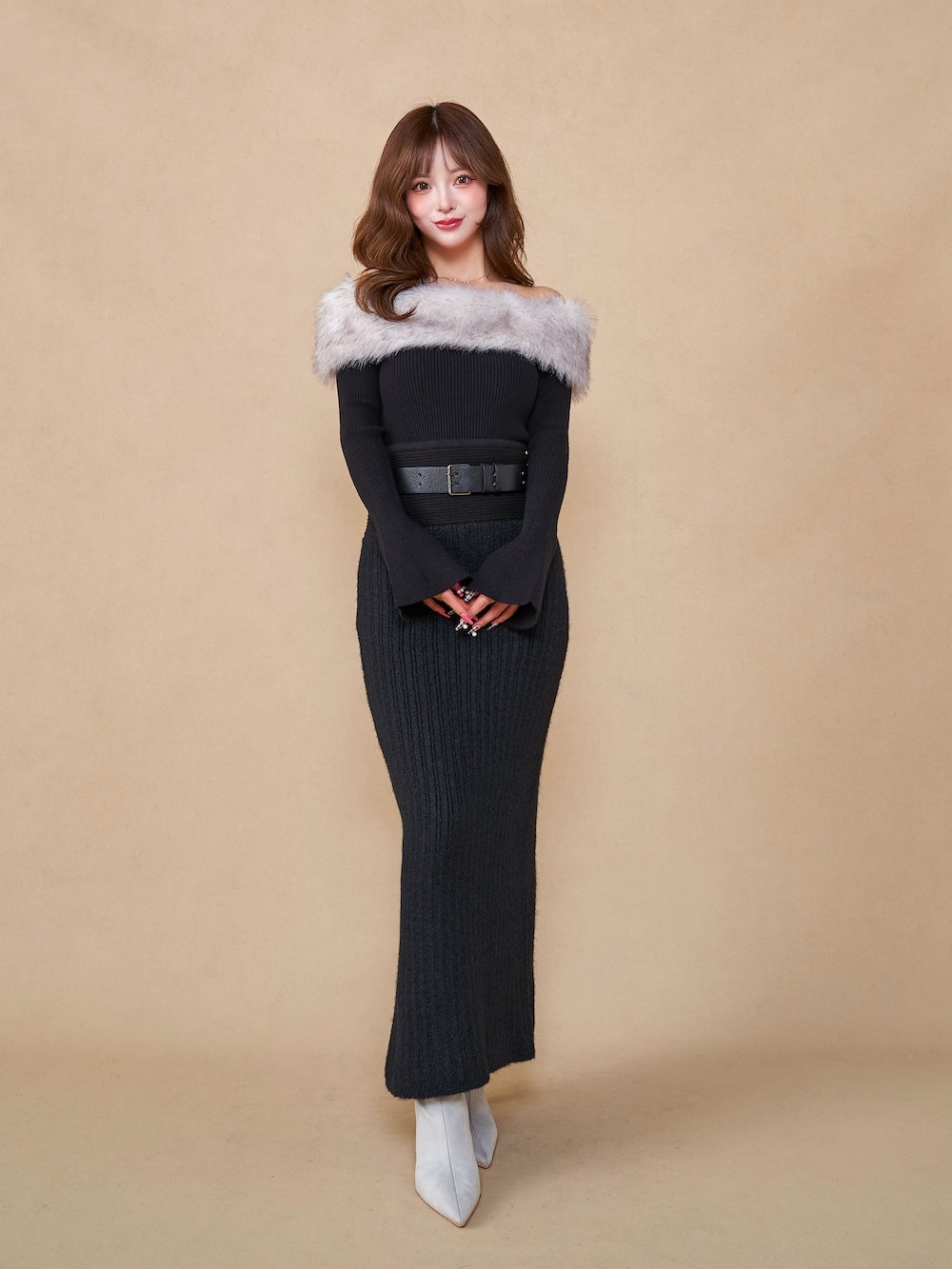 モデル：158cm（着用サイズ：FREE　着用カラー：BLK）