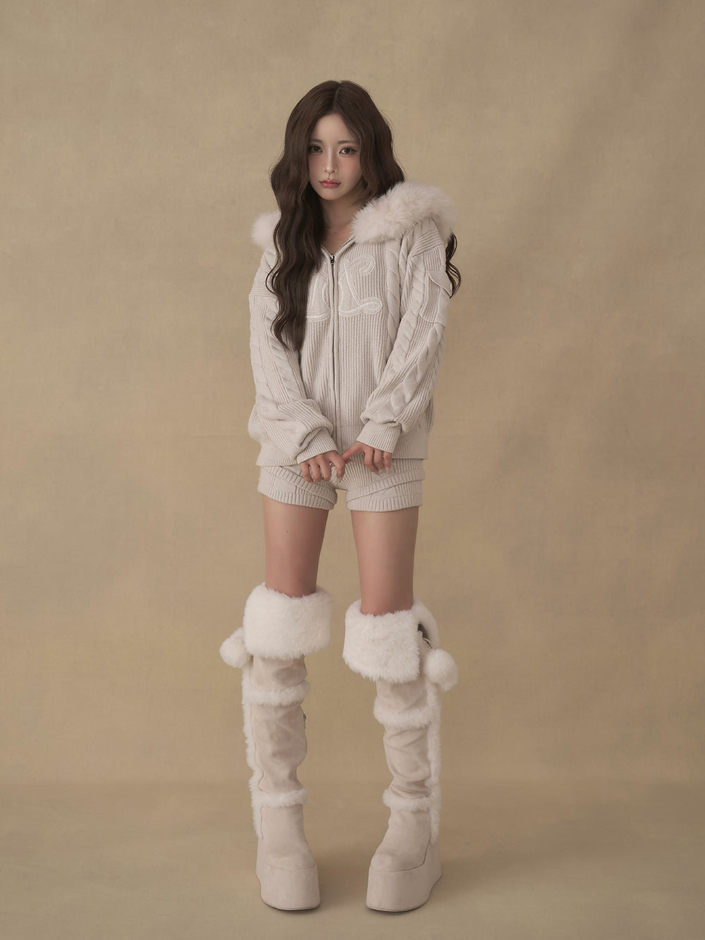 モデル：158cm（着用サイズ：FREE　着用カラー：L-GRY）