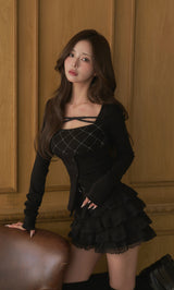 モデル：158cm（着用サイズ：FREE　着用カラー：BLK）