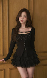モデル：158cm（着用サイズ：FREE　着用カラー：BLK）
