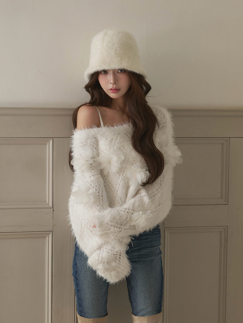 モデル：158cm（着用サイズ：FREE　着用カラー：WHT）