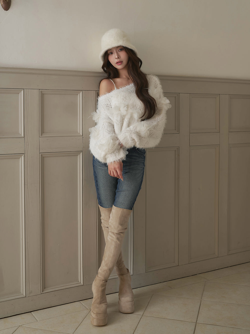 モデル：158cm（着用サイズ：FREE　着用カラー：WHT）