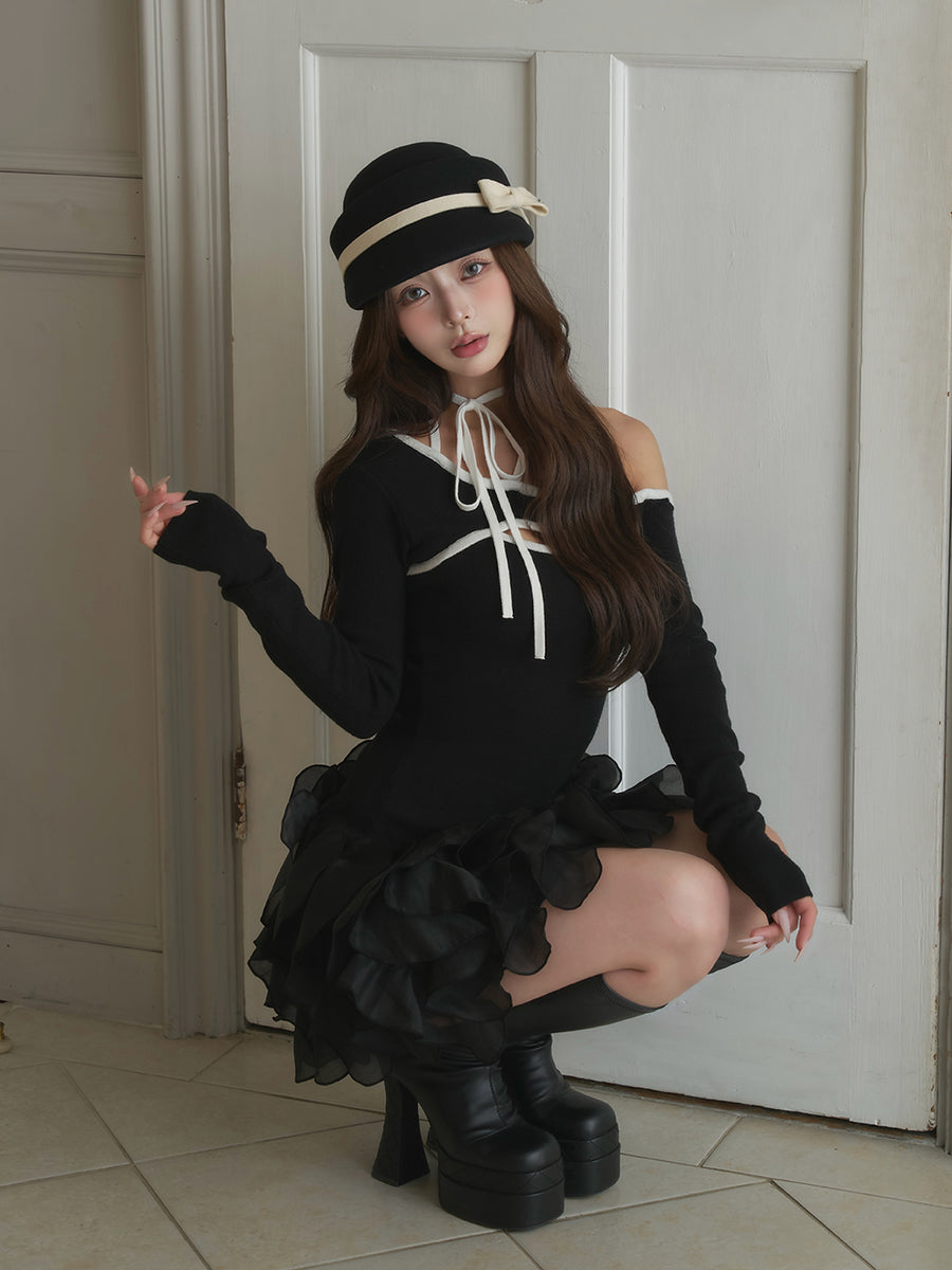 モデル：158cm（着用サイズ：FREE　着用カラー：BLK）