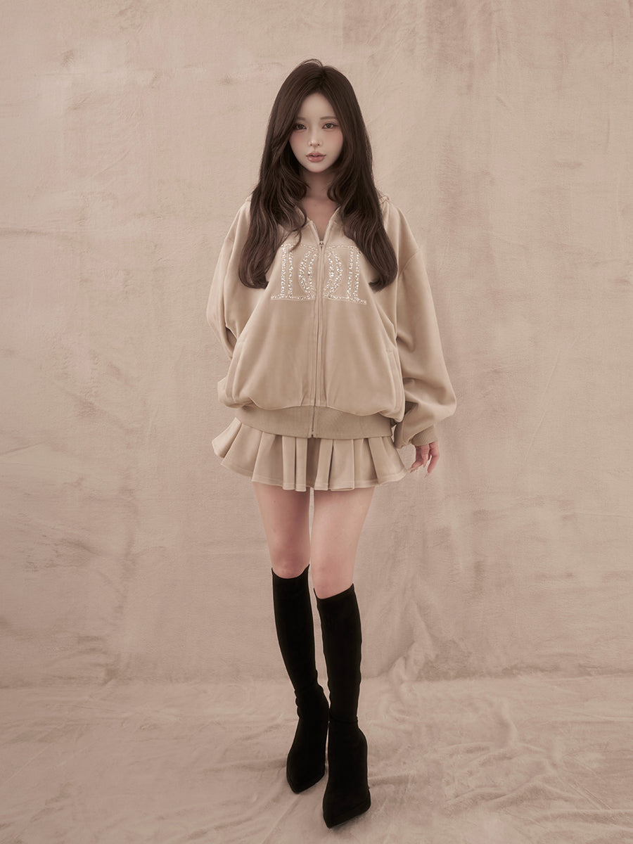 モデル：158cm（着用サイズ：FREE　着用カラー：BEG）