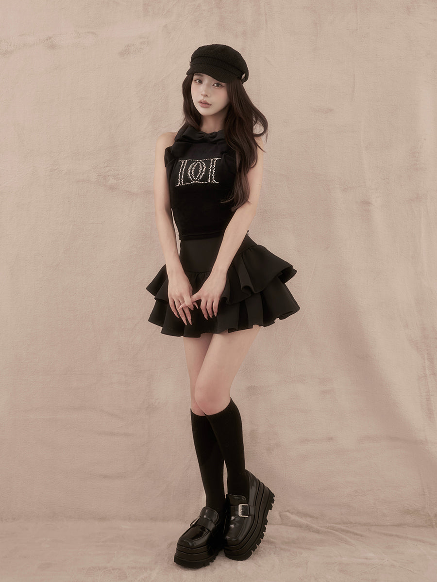 モデル：158cm（着用サイズ：FREE　着用カラー：BLK）