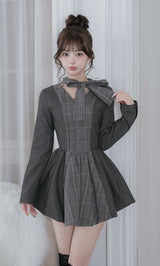 モデル：158cm（着用サイズ：FREE　着用カラー：GRY）