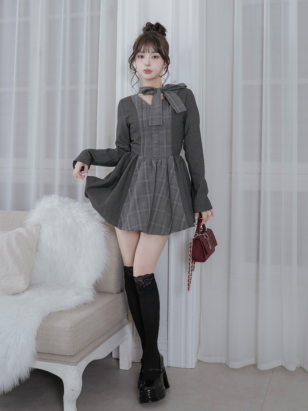 モデル：158cm（着用サイズ：FREE　着用カラー：GRY）