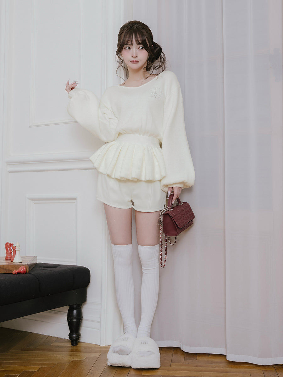 モデル：158cm（着用サイズ：FREE　着用カラー：WHT）