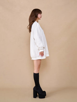 モデル：158cm（着用サイズ：FREE　着用カラー：WHT）