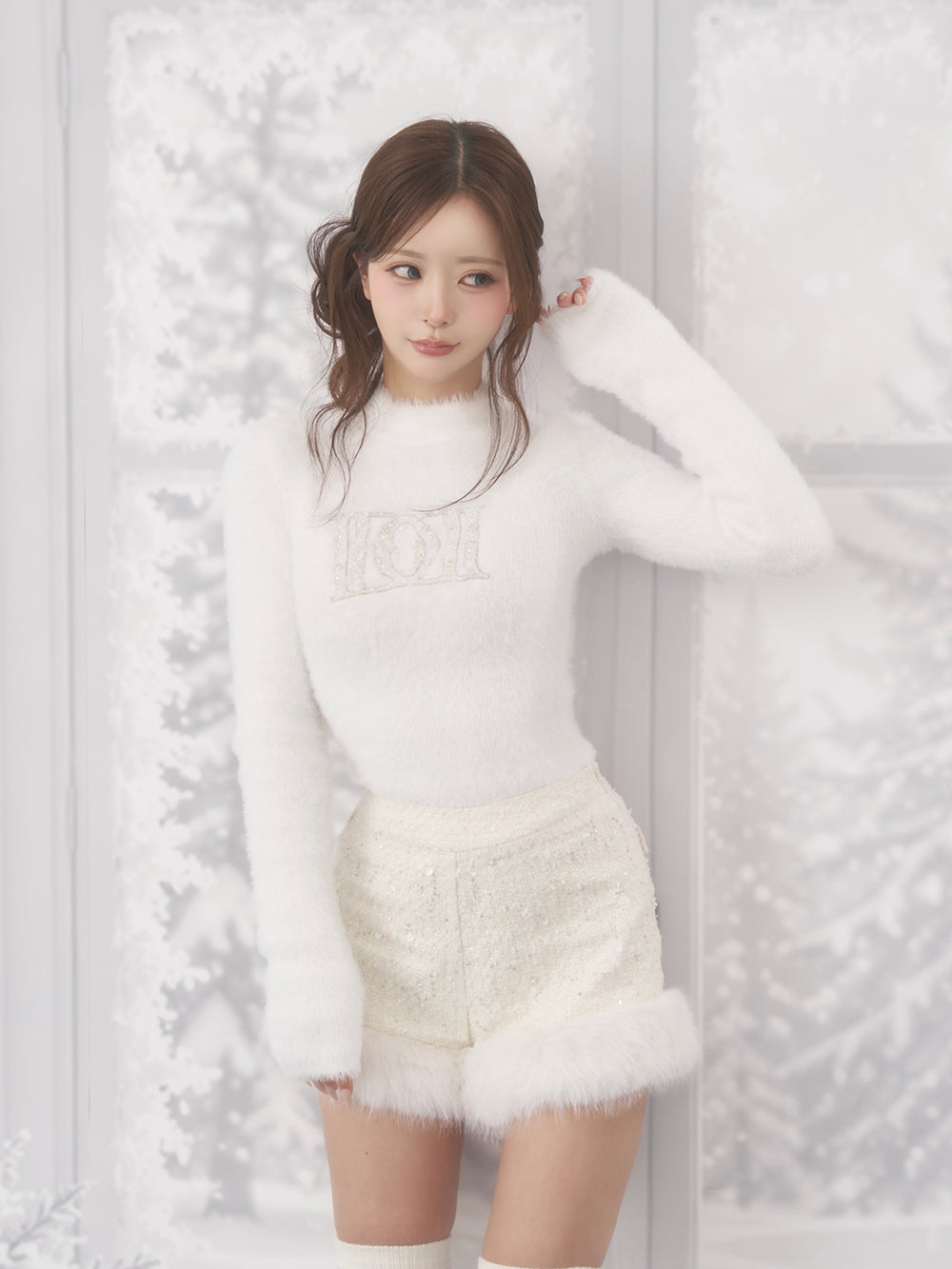 モデル：158cm（着用サイズ：FREE　着用カラー：WHT）