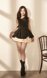 モデル：158cm（着用サイズ：FREE　着用カラー：BLK）