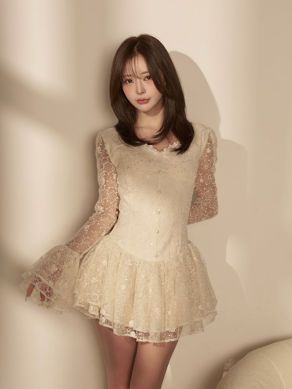モデル：158cm（着用サイズ：FREE　着用カラー：IVO）