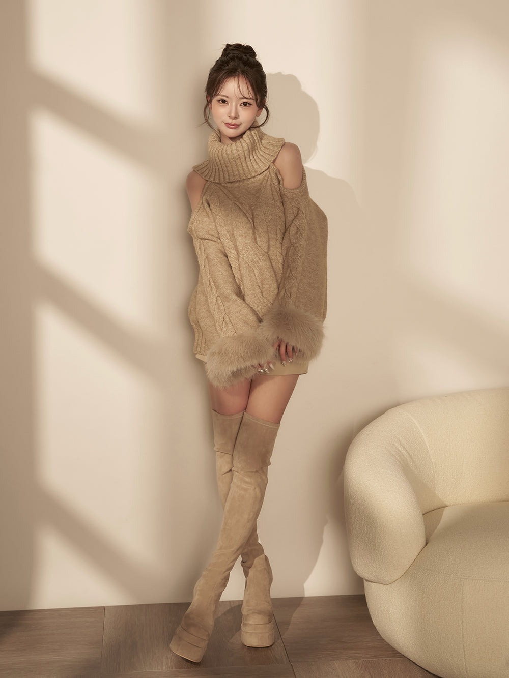 モデル：158cm（着用サイズ：FREE　着用カラー：BEG）