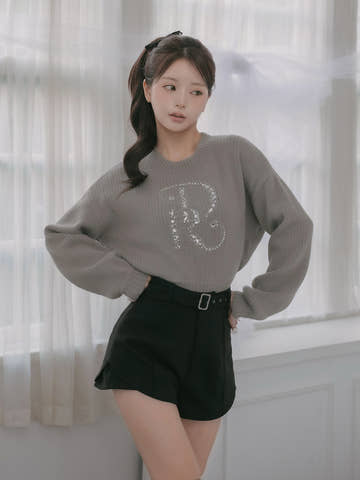 モデル：158cm（着用サイズ：FREE　着用カラー：GRY）