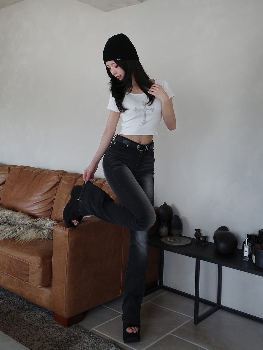 モデル：158cm（着用サイズ：S　着用カラー：BLK）
