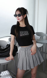 モデル：158cm（着用サイズ：FREE　着用カラー：GRY）
