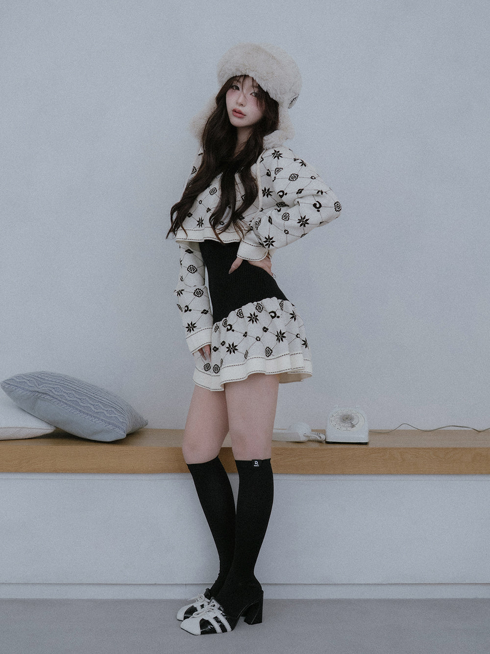 サイズ：FREE　カラー：BLK