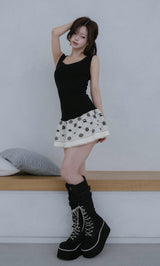 モデル：158cm（着用サイズ：FREE　着用カラー：WHT）