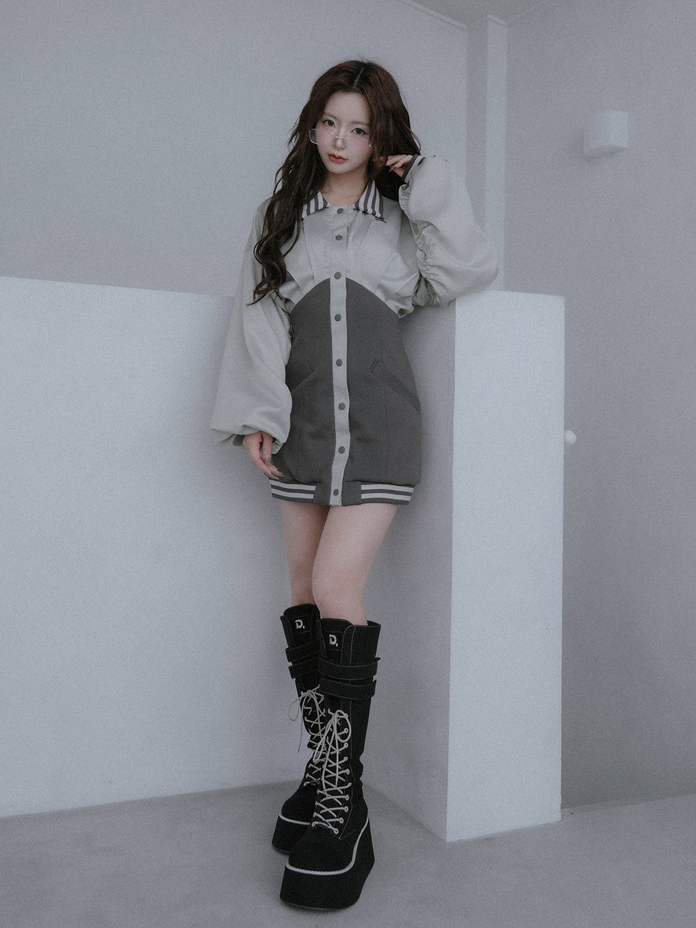 モデル：158cm（着用サイズ：FREE　着用カラー：C-GRY）