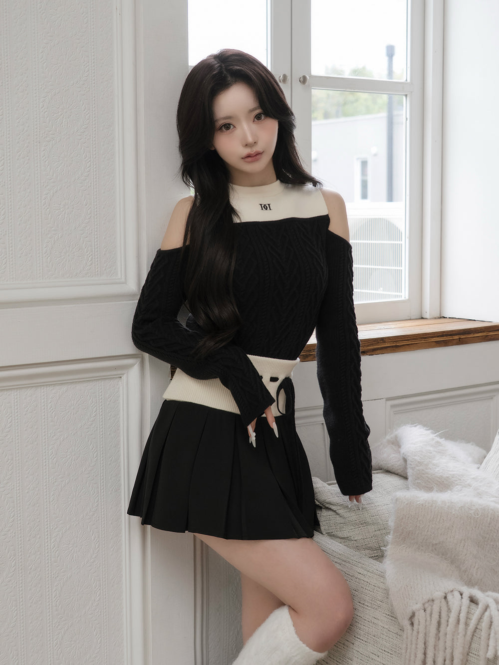 ショルダーオープンニットセットアップ