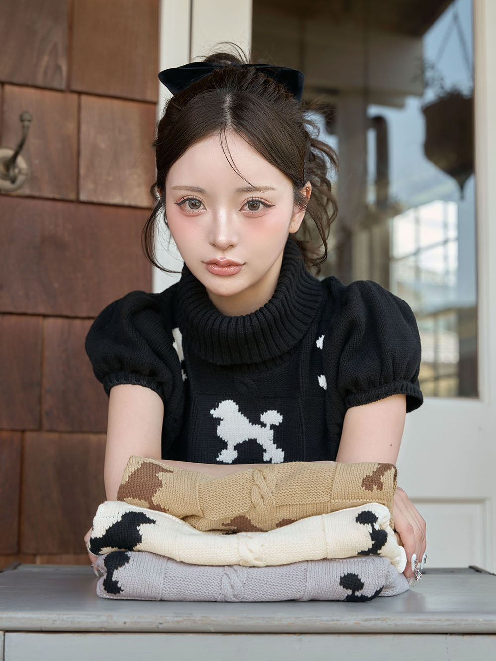 モデル：158cm（着用サイズ：FREE　着用カラー：BLK）