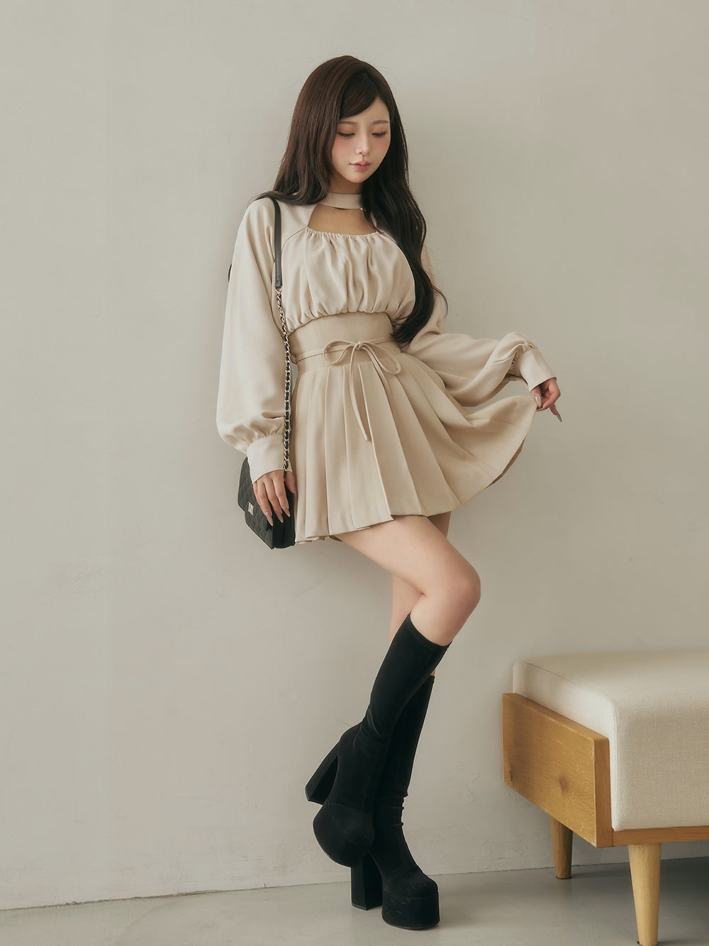 モデル：158cm（着用サイズ：FREE　着用カラー：IVO）