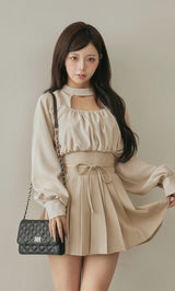 モデル：158cm（着用サイズ：FREE　着用カラー：IVO）