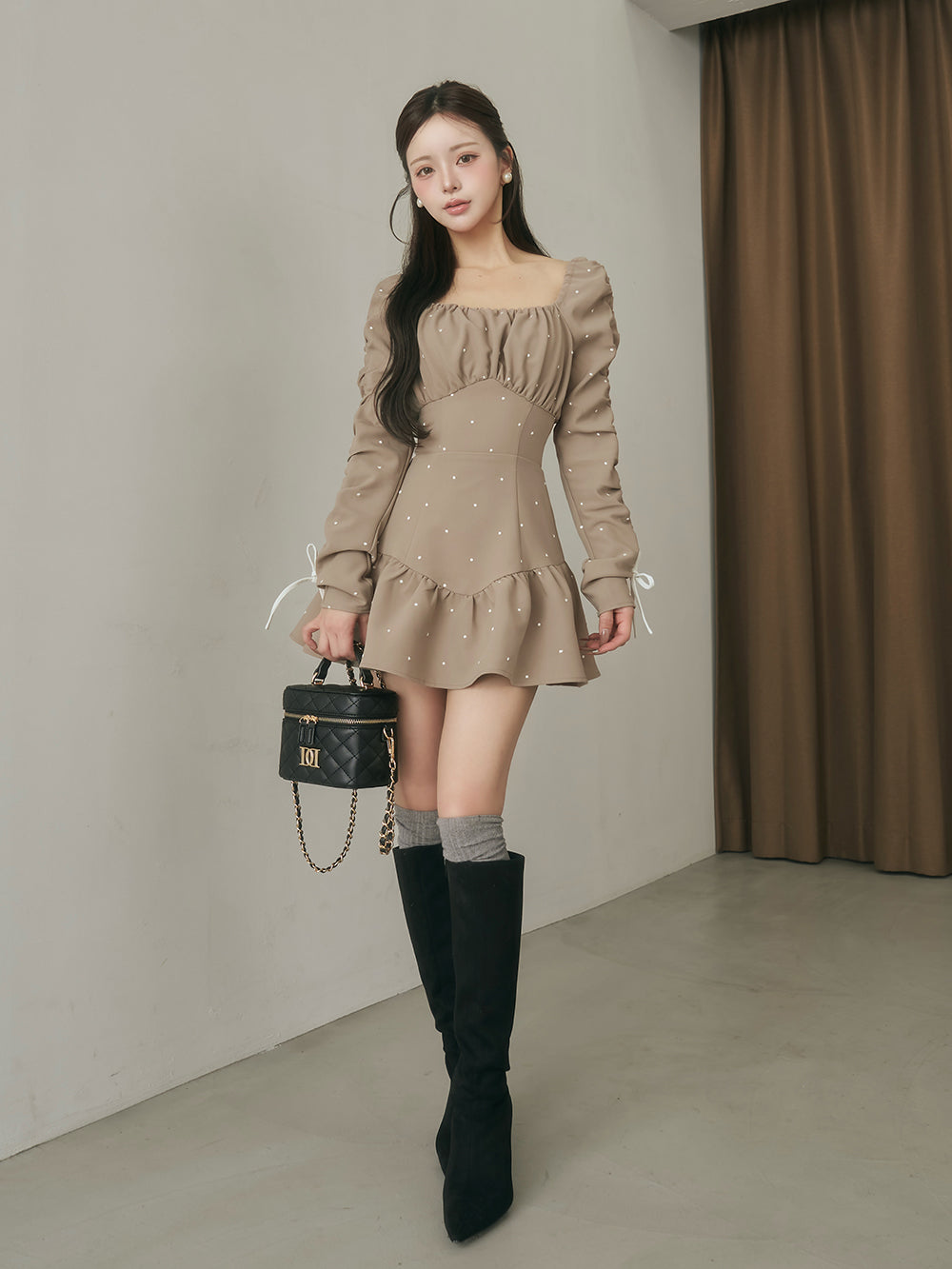 モデル：158cm（着用サイズ：FREE　着用カラー：BEG）